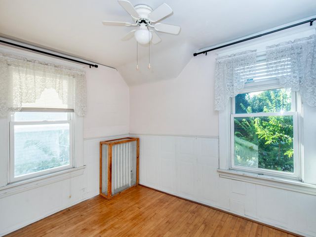 1391 Charles Avenue, Saint Paul, MN 55104