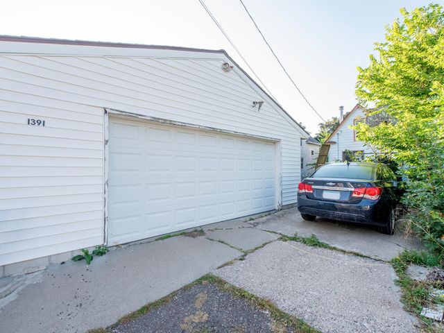 1391 Charles Avenue, Saint Paul, MN 55104