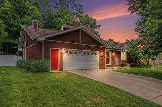 1604 W Kilgore Road, Kalamazoo City, MI 49008