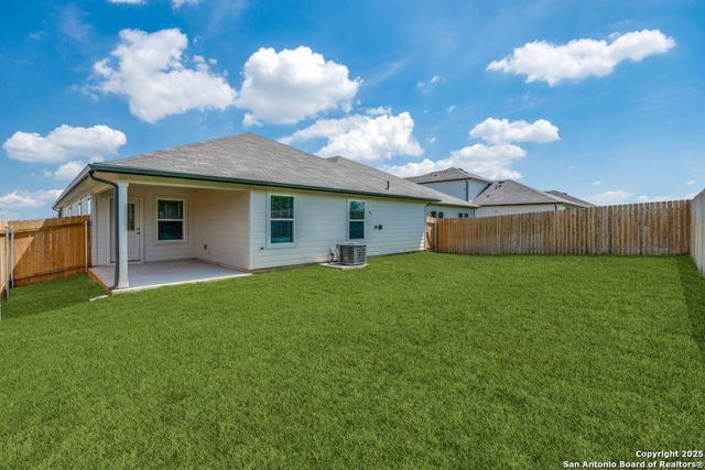 1012 Peccary, Seguin, TX 78155