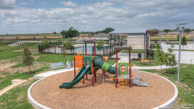 1012 Peccary, Seguin, TX 78155