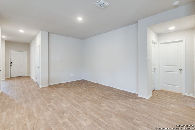 1012 Peccary, Seguin, TX 78155