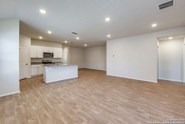 1012 Peccary, Seguin, TX 78155