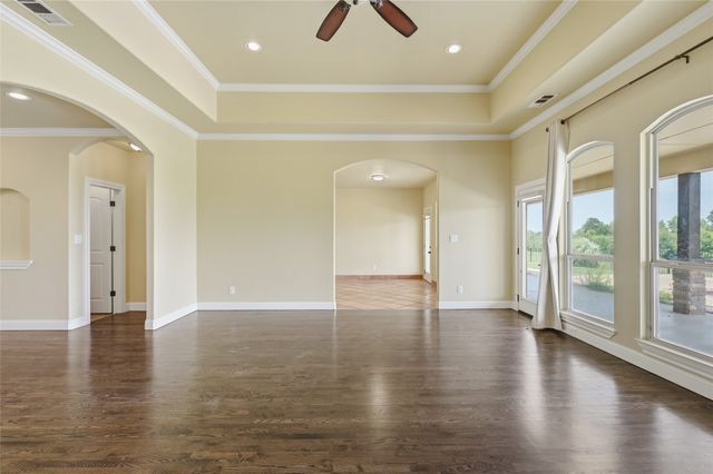 1200 Eagle Glen Pass, Gunter, TX 75058