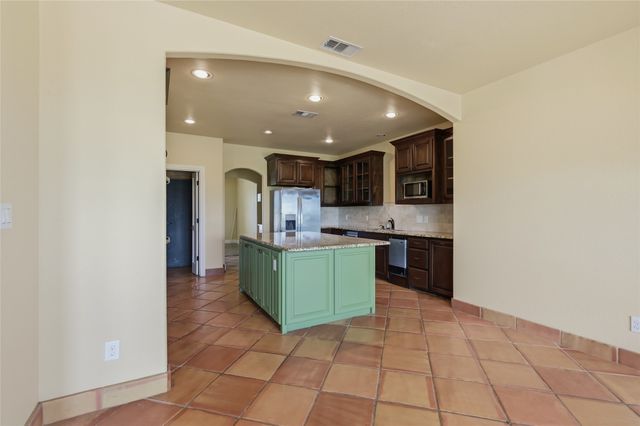 1200 Eagle Glen Pass, Gunter, TX 75058