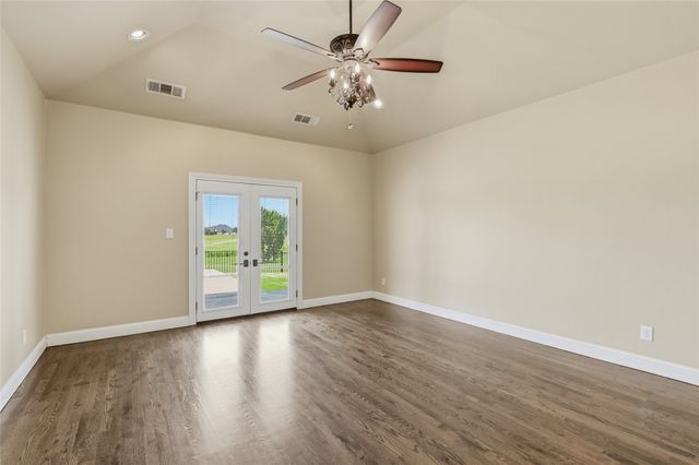 1200 Eagle Glen Pass, Gunter, TX 75058