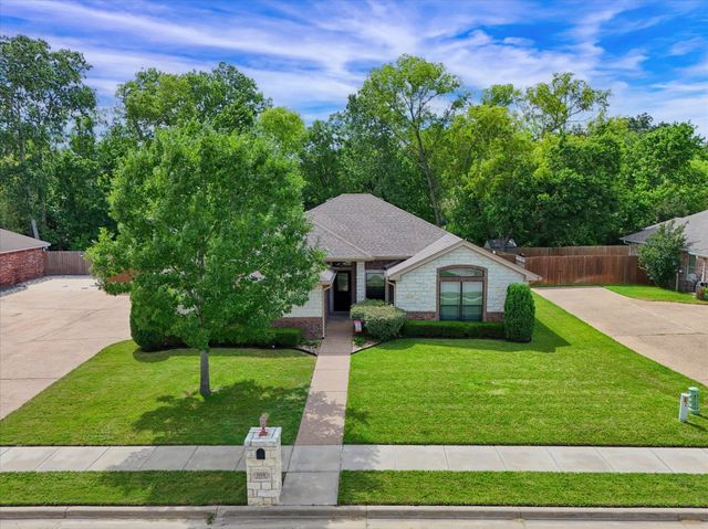 814 Springdale Circle, Lorena, TX 76655