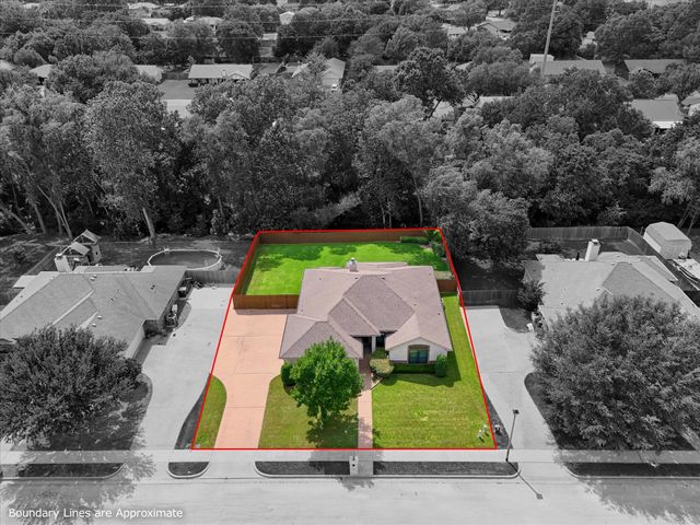 814 Springdale Circle, Lorena, TX 76655
