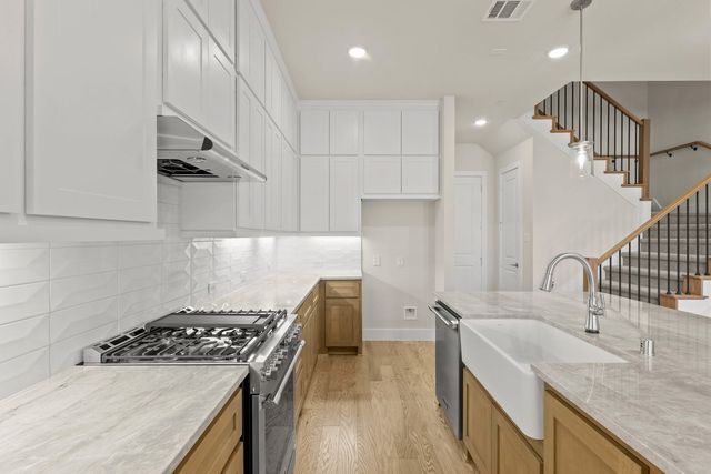 1838 Wittington Place, Farmers Branch, TX 75234