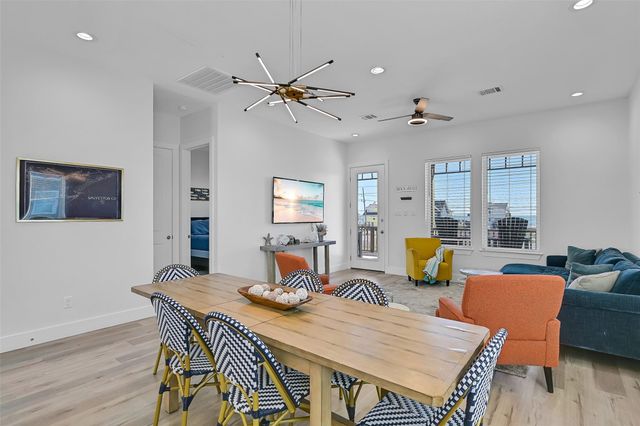 4312 Palapa Circle, Galveston, TX 77554