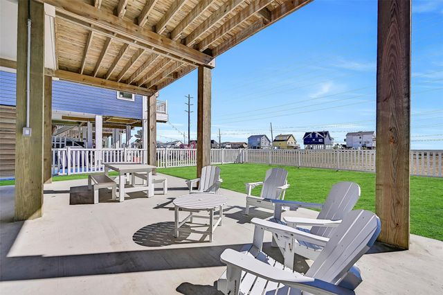 4312 Palapa Circle, Galveston, TX 77554