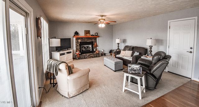 110 Paul Saylor Road, Jonesborough, TN 37659