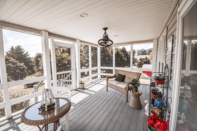 110 Paul Saylor Road, Jonesborough, TN 37659
