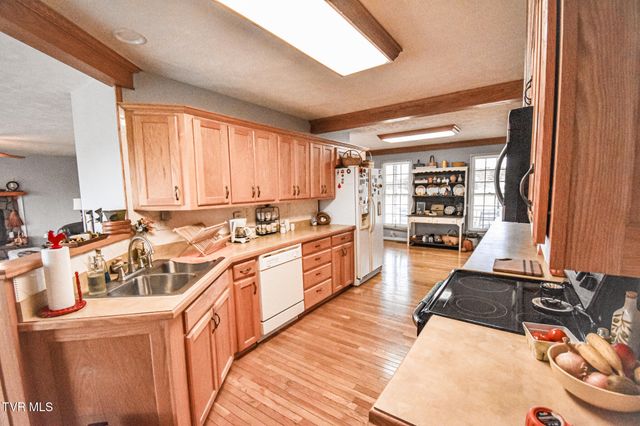 110 Paul Saylor Road, Jonesborough, TN 37659
