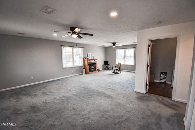 110 Paul Saylor Road, Jonesborough, TN 37659
