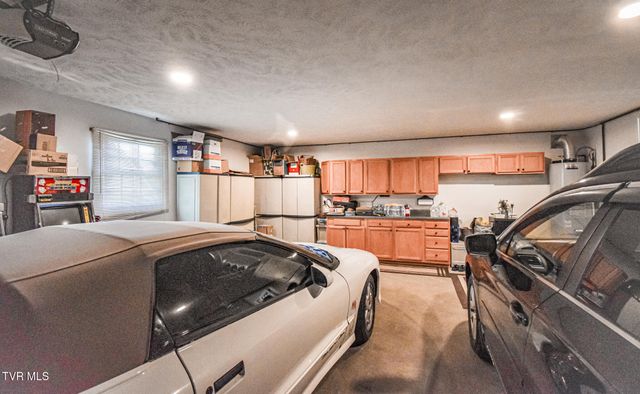 110 Paul Saylor Road, Jonesborough, TN 37659