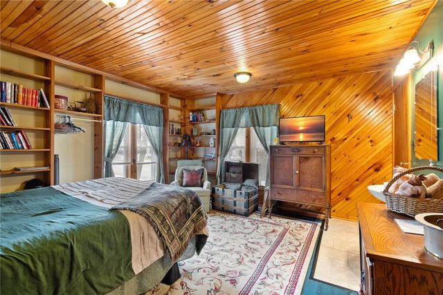 8347 Main Street, Covert, NY 14847