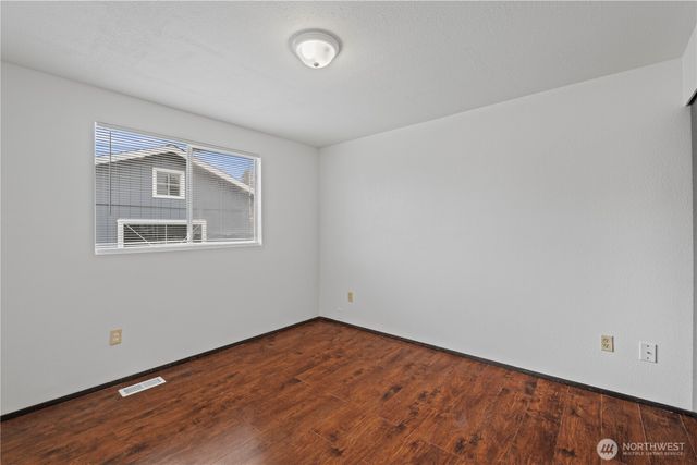 5676 S I Street, Tacoma, WA 98408