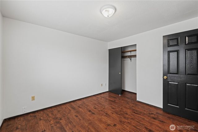 5676 S I Street, Tacoma, WA 98408