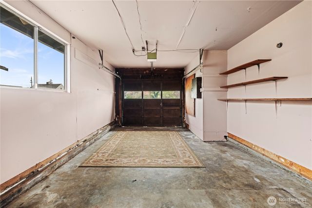 5676 S I Street, Tacoma, WA 98408