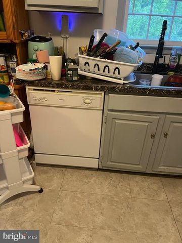 2254 BRIDLE PATH DR, Waldorf, MD 20601