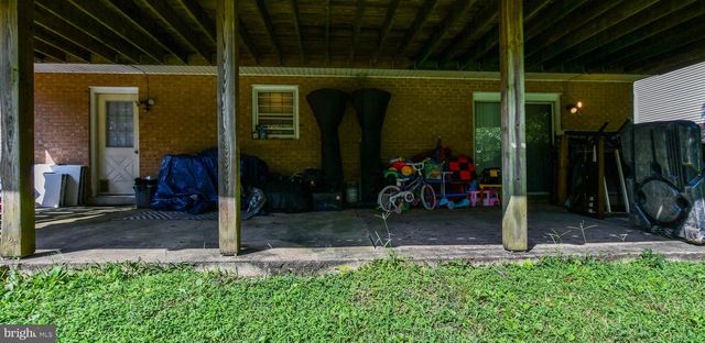 2254 BRIDLE PATH DR, Waldorf, MD 20601