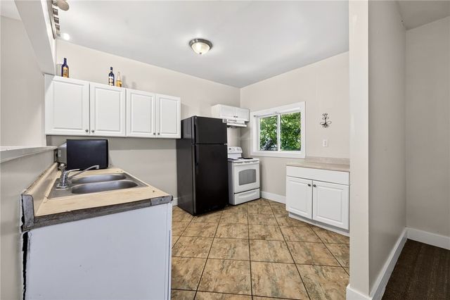 727 Dewey Avenue, Rochester, NY 14613
