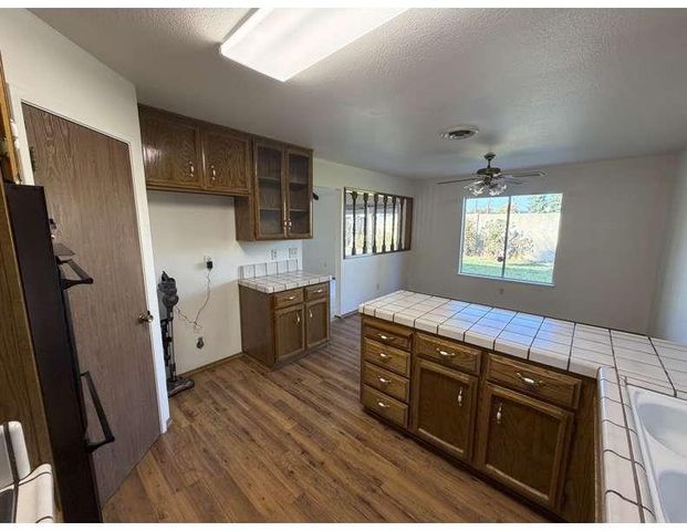 3413 Wild Palms Dr, Modesto, CA 95355