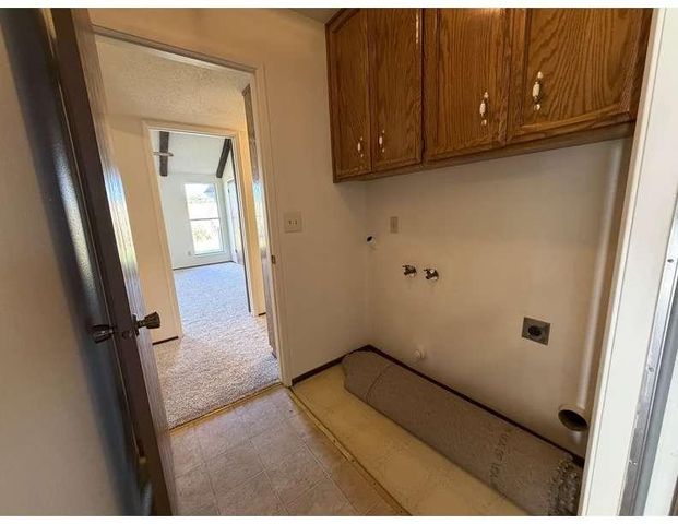 3413 Wild Palms Dr, Modesto, CA 95355