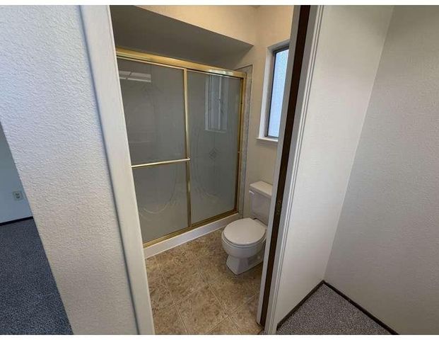 3413 Wild Palms Dr, Modesto, CA 95355