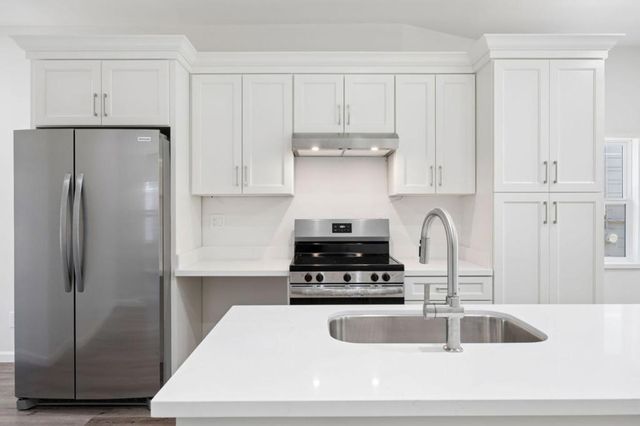 812814 54th Street, Oakland, CA 94608
