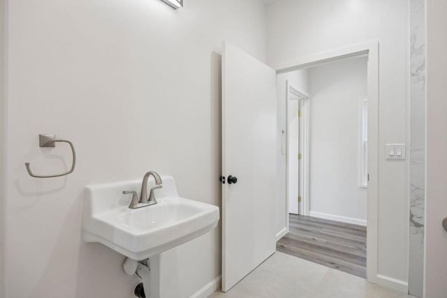 812814 54th Street, Oakland, CA 94608