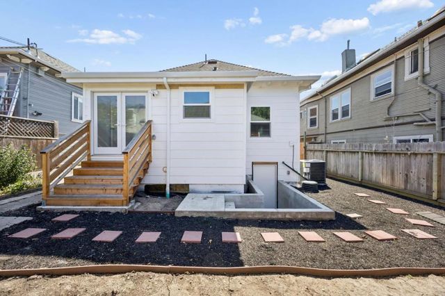 812814 54th Street, Oakland, CA 94608