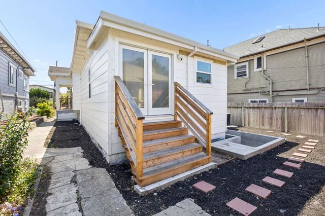 812814 54th Street, Oakland, CA 94608