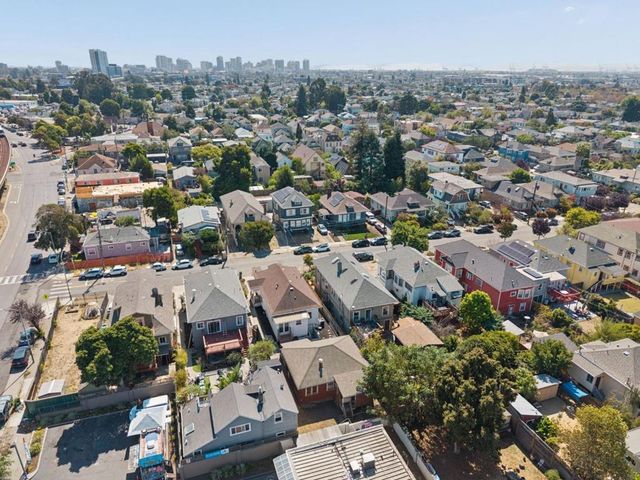 812814 54th Street, Oakland, CA 94608