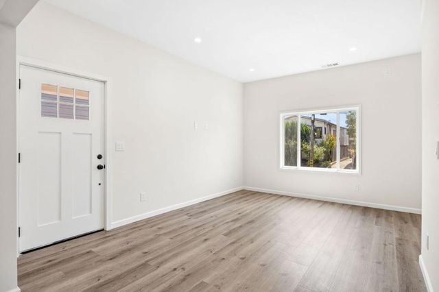 812814 54th Street, Oakland, CA 94608