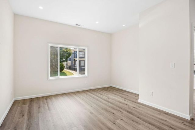 812814 54th Street, Oakland, CA 94608