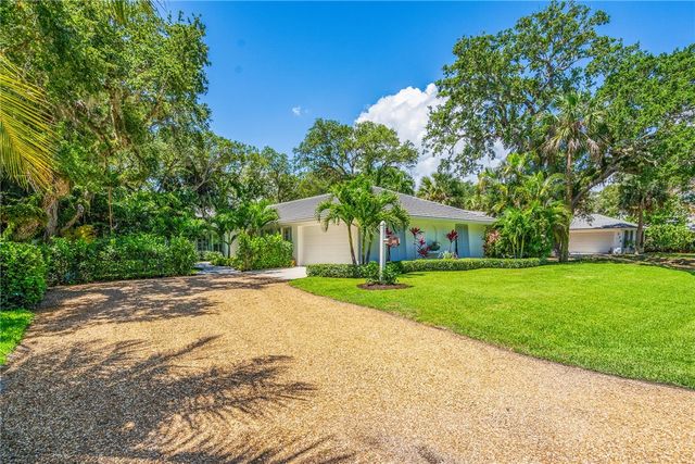 386 Fiddlewood Road, Vero Beach, FL 32963