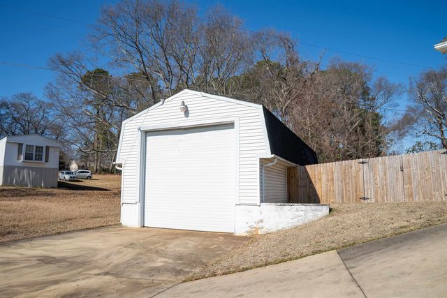 245 Augusta Road, Spartanburg, SC 29301