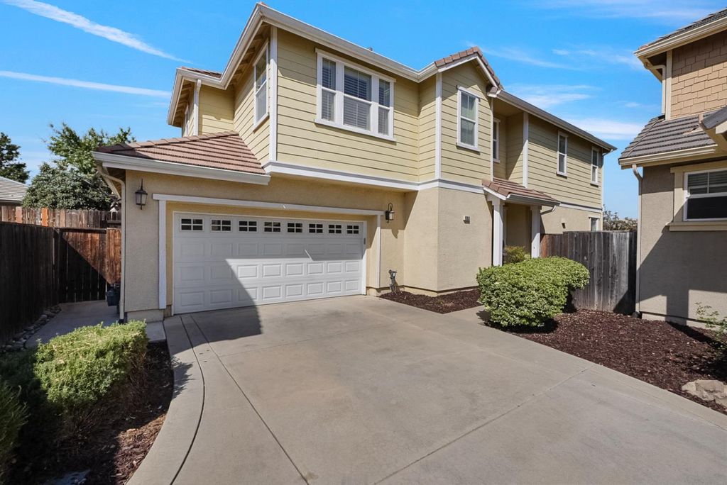 9353 Vintner Cir, Patterson, CA 95363