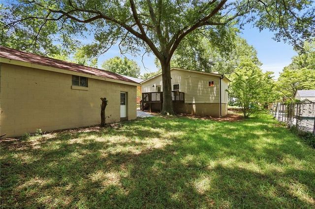 1060 Regent SW Street, Atlanta, GA 30310