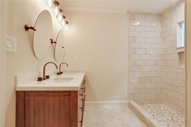 1060 Regent SW Street, Atlanta, GA 30310