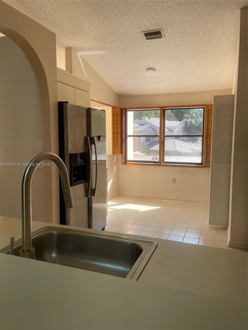 9831 NW 1st Ct 9831, Plantation, FL 33324