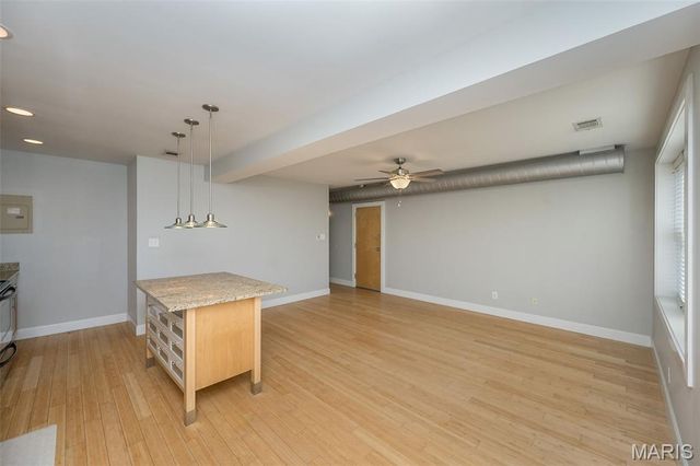 4220 McPherson Avenue 304, St Louis, MO 63108