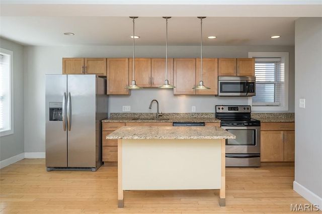 4220 McPherson Avenue 304, St Louis, MO 63108