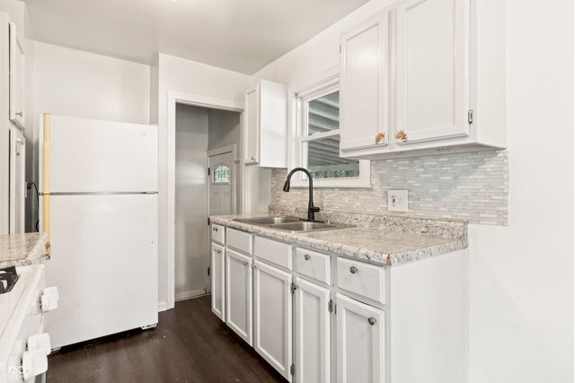 5429 E 19th Place, Indianapolis, IN 46218