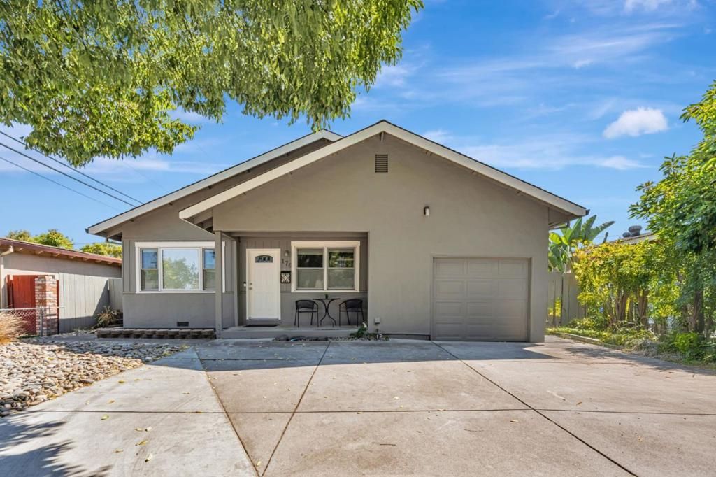 Image 1 of property listing at 176 Garner Drive, Sunnyvale, CA 94089
