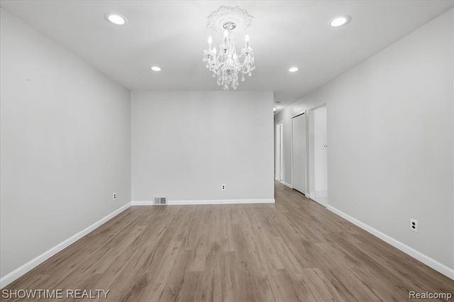 4922 Sanford Drive, Sterling Heights, MI 48310