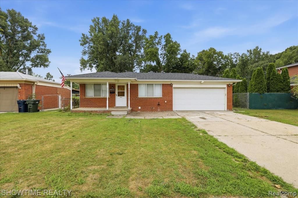 4922 Sanford Drive, Sterling Heights, MI 48310