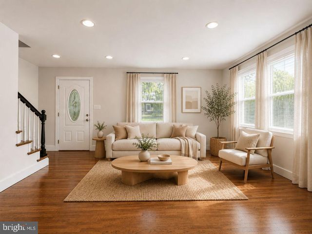 1011 PAUL DR, Rockville, MD 20851